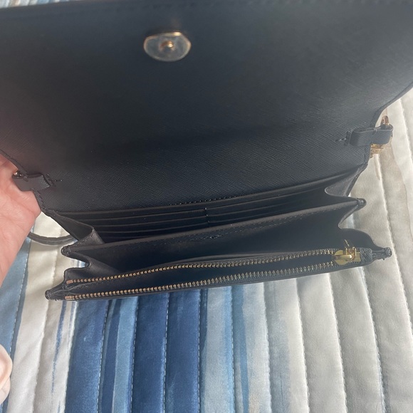 Tory Burch Chain Wallet - Picture 5 of 6